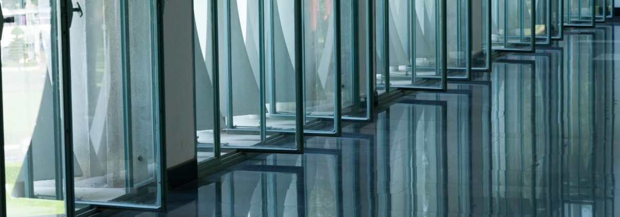 Kinek mi a fontos, ha új beltéri ajtó vásárlásáról van szó?