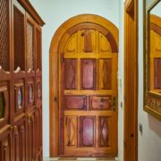 5 beltéri ajtó típus, amely egy csapásra stílusosabbá teszi otthonát